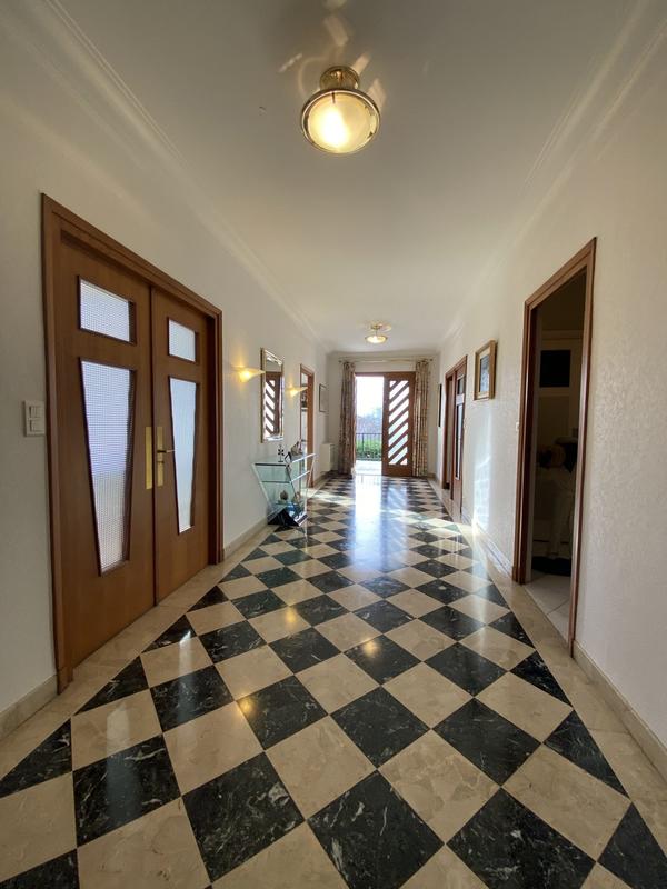 Maison ancienne - 200 m² - 5 pièces