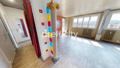 Appartement - 70 m² - 4 pièces