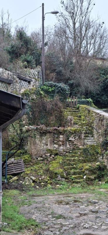 Maison de village - 100 m² - 4 pièces