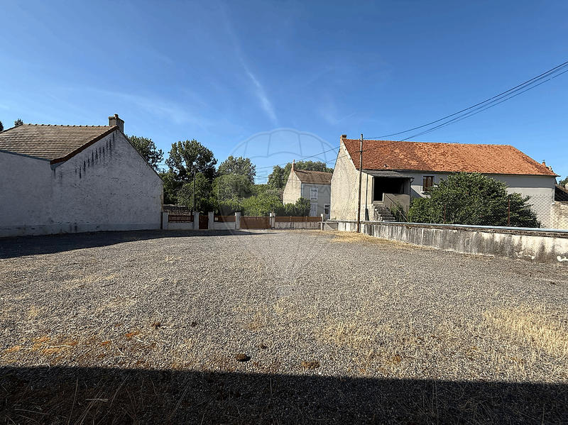 Maison - 278 m² - 9 pièces