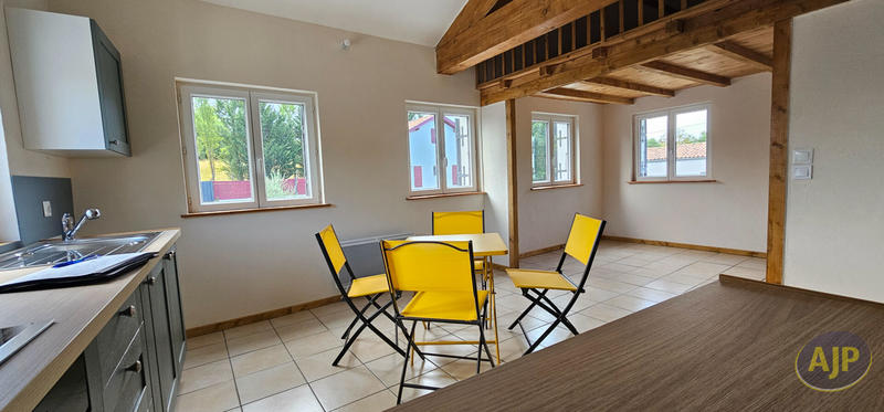 Maison - 170 m² - 6 pièces