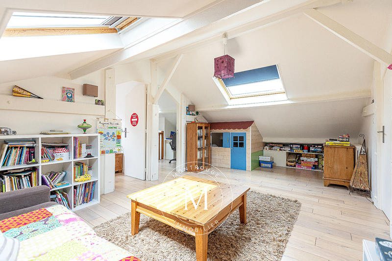 Appartement - 115 m² - 6 pièces