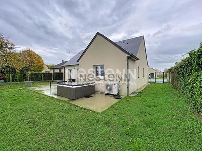 Maison - 91 m² - 5 pièces