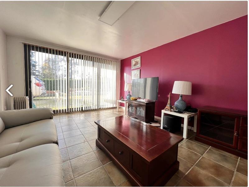 Propriété - 212 m² - 8 pièces