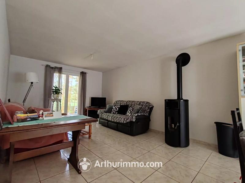 Maison - 92 m² - 4 pièces