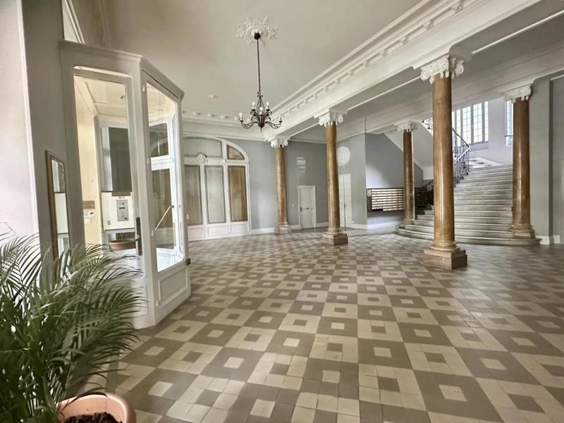 Appartement - 81 m² - 4 pièces