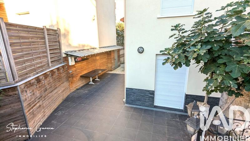 Maison - 80 m² - 4 pièces