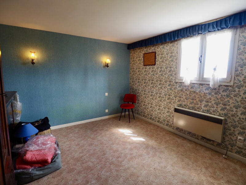 Maison - 185 m² - 7 pièces