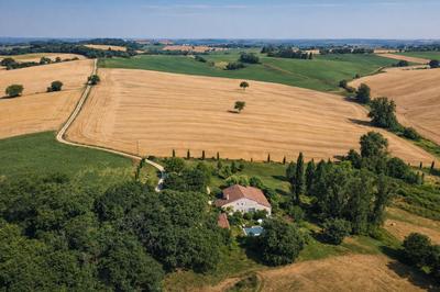 Maison - 321 m² - 10 pièces