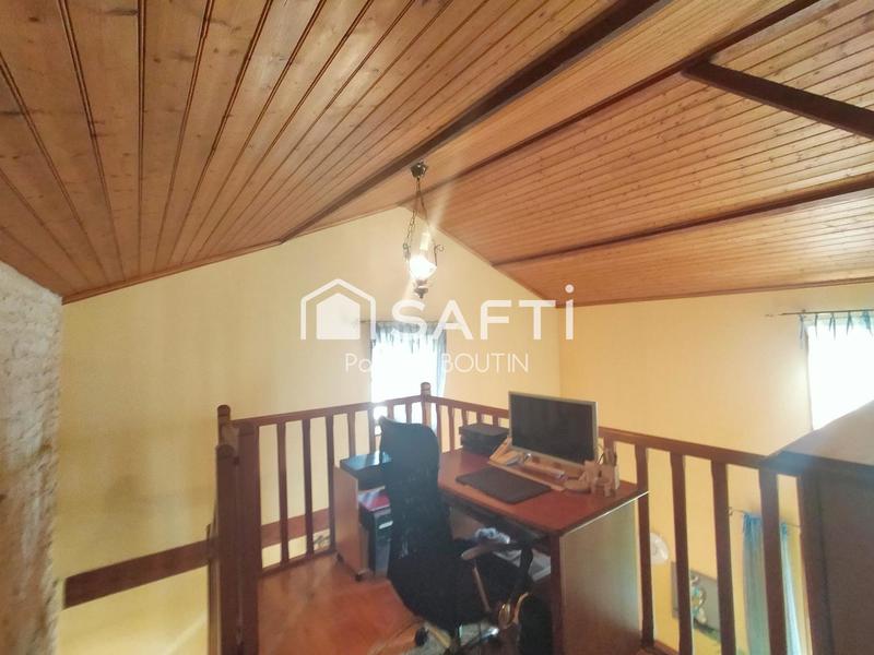 Maison - 167 m² - 8 pièces