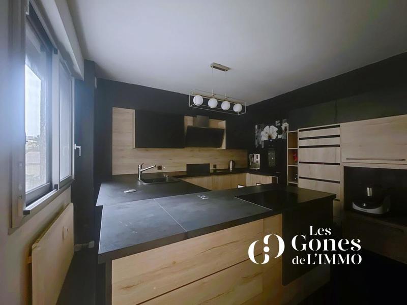 Appartement - 112 m² - 4 pièces