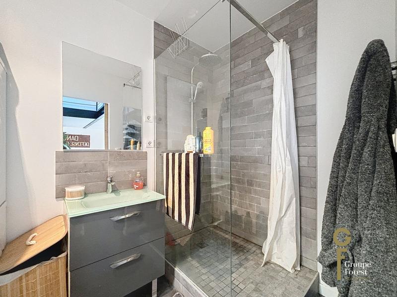 Maison - 92 m² - 3 pièces