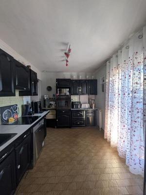 Maison - 83 m² - 5 pièces