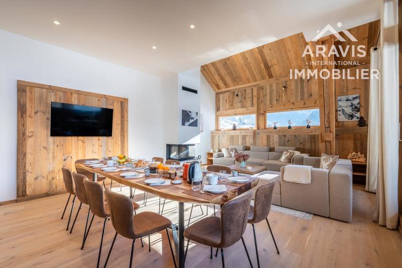 Appartement - 198 m² - 6 pièces