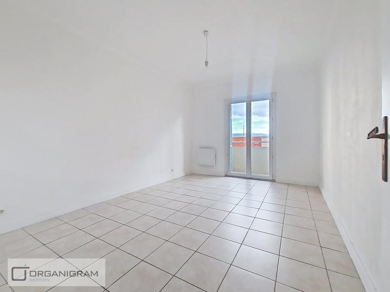 Appartement - 98 m² - 4 pièces