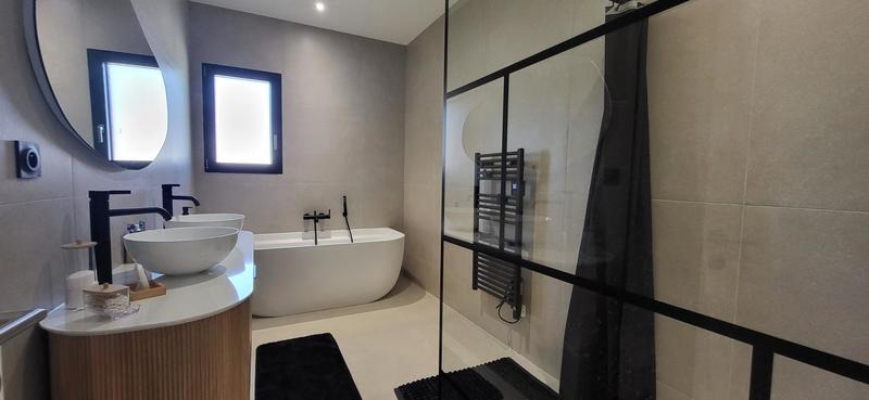 Villa - 136 m² - 5 pièces