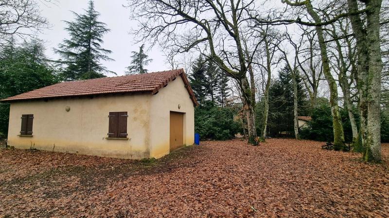 Maison - 176 m² - 7 pièces