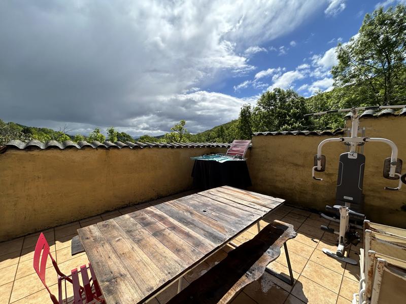 Maison traditionnelle - 113 m² - 7 pièces