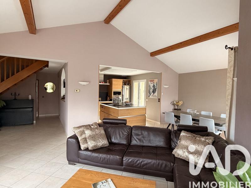 Maison - 117 m² - 5 pièces
