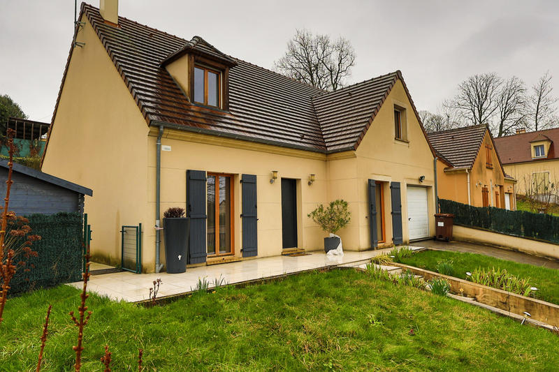 Maison - 146 m² - 6 pièces