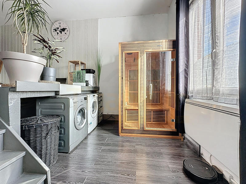 Maison - 96 m² - 3 pièces