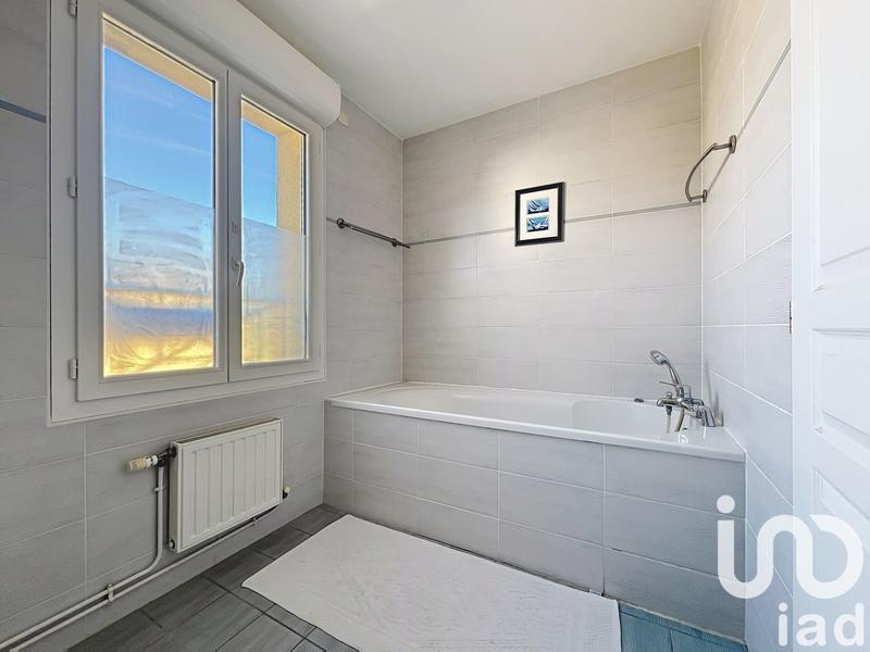 Maison - 167 m² - 8 pièces