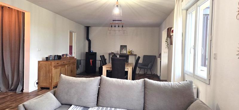 Maison traditionnelle - 123 m² - 6 pièces