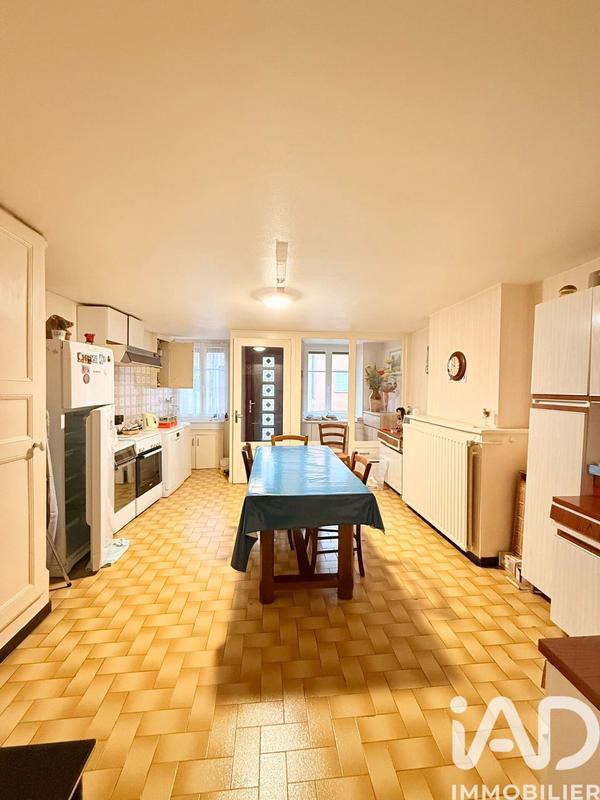 Maison - 95 m² - 3 pièces