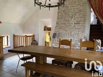 Maison - 172 m² - 7 pièces