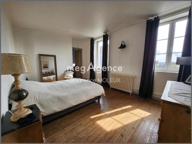 Maison - 180 m² - 6 pièces