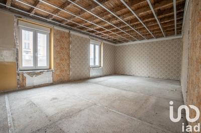 Maison - 260 m² - 8 pièces