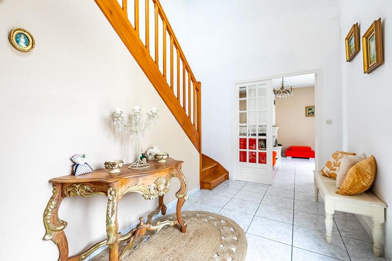 Maison - 170 m² - 4 pièces