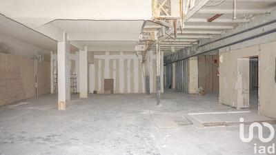 Appartement - 375 m² - 1 pièce