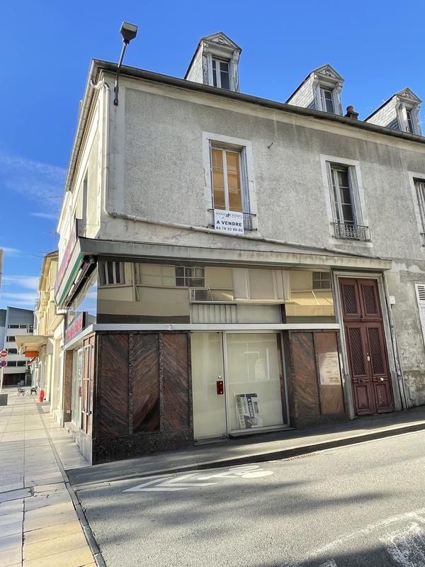 Appartement - 120 m² - 8 pièces