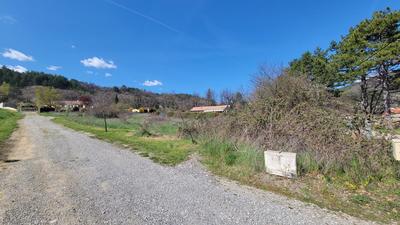 Terrain constructible - 1 286 m²