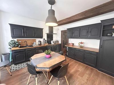 Appartement - 146 m² - 4 pièces