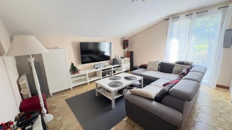 Propriété - 300 m² - 9 pièces