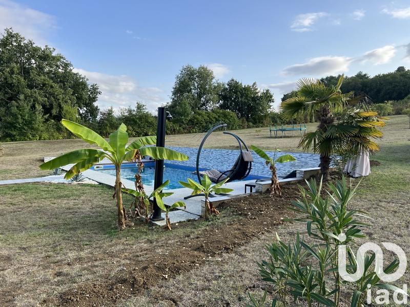 Maison - 140 m² - 5 pièces