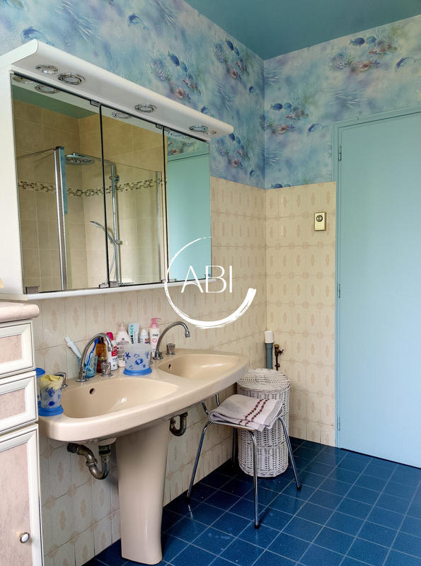 Maison - 160 m² - 7 pièces