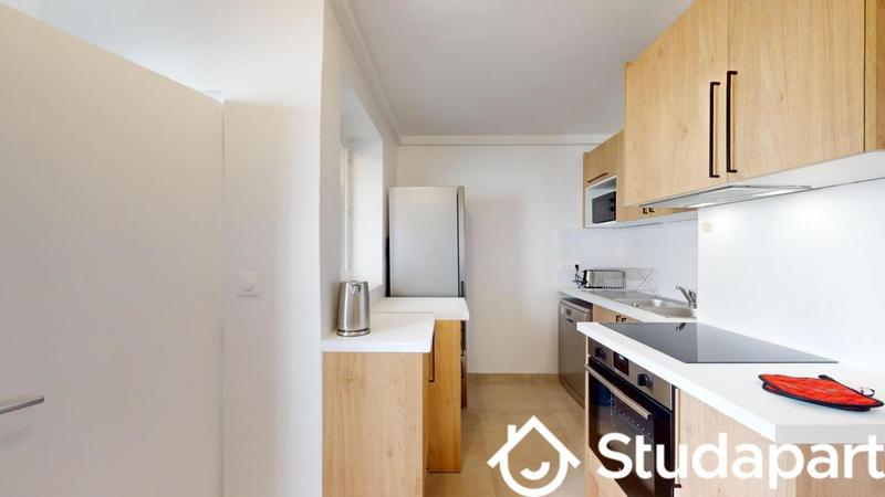 Chambre - 9 m² - 1 pièce