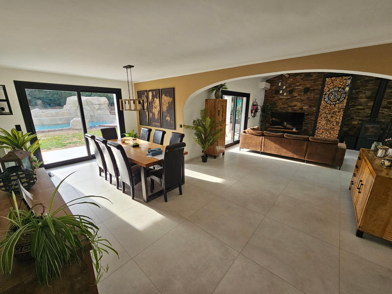 Villa - 210 m² - 7 pièces