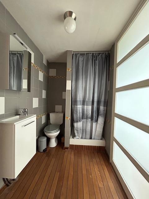 Maison - 240 m² - 6 pièces