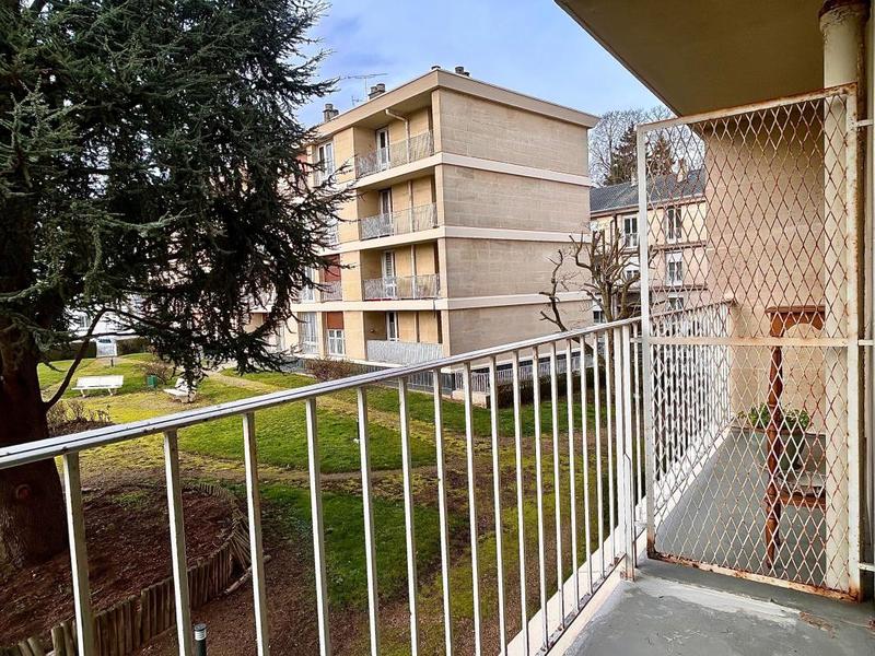 Appartement - 79 m² - 3 pièces