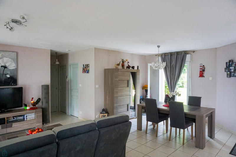 Maison - 105 m² - 4 pièces