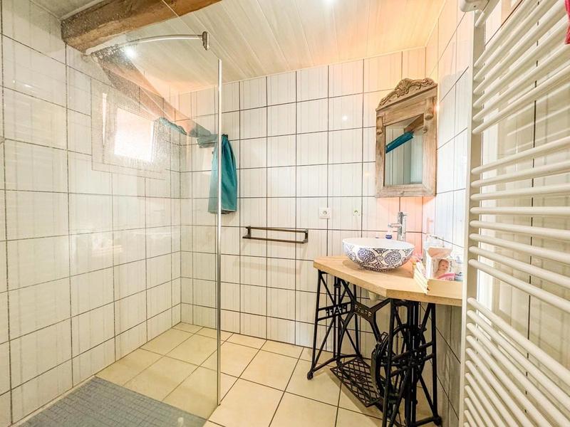 Maison - 271 m² - 7 pièces