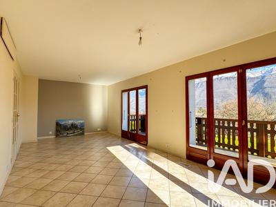 Maison - 113 m² - 5 pièces