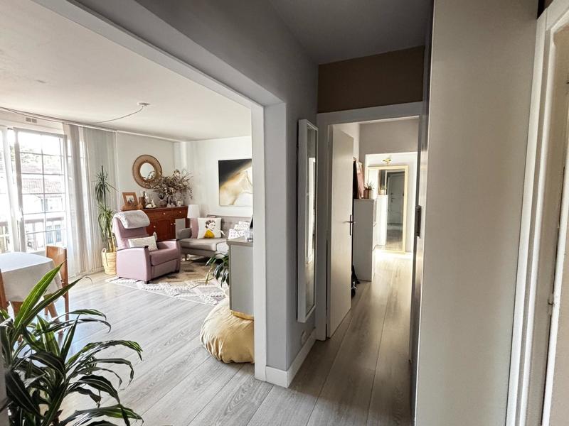 Appartement - 73 m² - 4 pièces