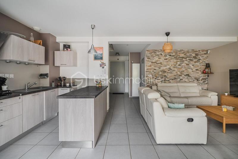 Maison jumelée - 90 m² - 4 pièces