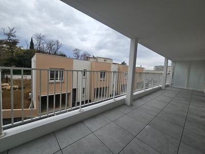 Appartement - 73 m² - 4 pièces