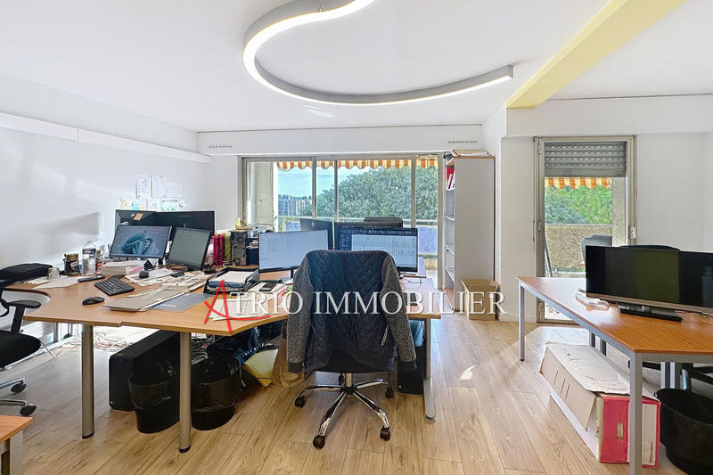 Appartement - 100 m² - 4 pièces